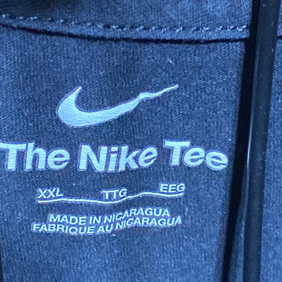 Men’s Nike t-shirt - Picture 3 of 4